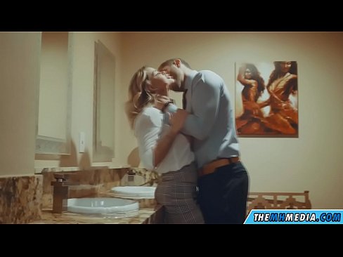 ❤️ Кога бујна русокоса ќе ве заведе во јавен тоалет ☑ Порно на порно mk.loanworld.top ❌